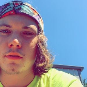 Meet your Posher, Skyler